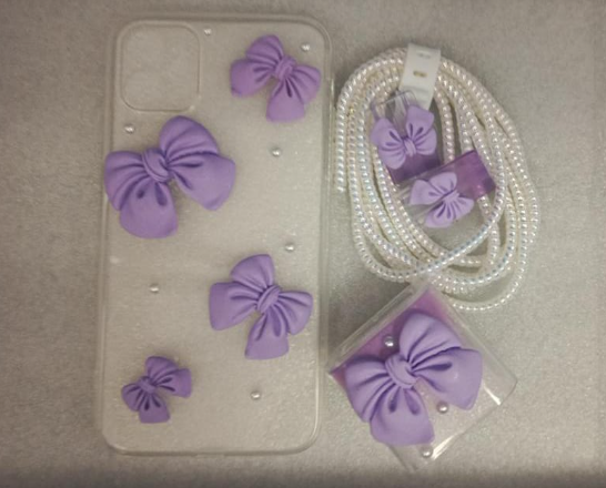 ESTUCHE SILICON IPHONE 11 CON PROTECCION DE CUBO, CABLE Y TERMINALES CON DISE&Ntilde;O