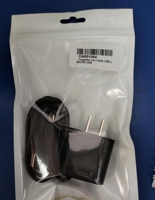 CARGADOR GENERICO USB A MICRO USB NEGRO/BLANCO