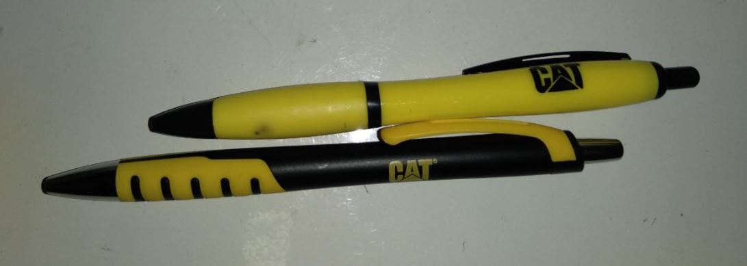 REGALIA LAPICERO CATERPILAR AMARILLO/NEGRO
