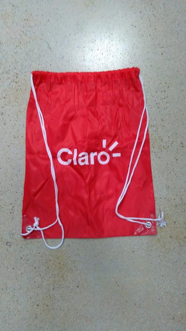 REGALIA BOLSA IMPERMEABLE CLARO ROJO