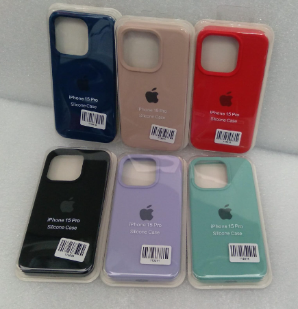 ESTUCHE SILICON APPLE IPHONE 15 PRO   NEGRO/LILA / AZUL/CREMA/ROJO/VERDE MENTA